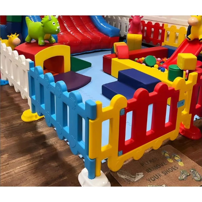 Easy-to-install portable plast - đánh giá và giá Kids Outdoor Fence